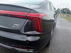 2026 Hongqi H5 1.5T DCT Pro, чёрный — фото 24
