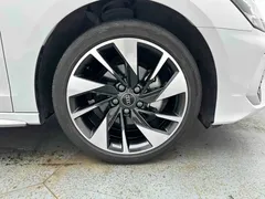 2023 Audi A3L Limousine 35 TFSI, белый — фото 8