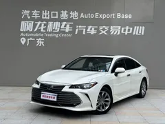 2019 Toyota Avalon Hybrid 2.5L Luxury VI, белый — фото 1