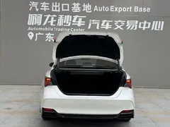 2019 Toyota Avalon Hybrid 2.5L Luxury VI, белый — фото 13