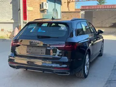 2022 Audi A4 Avant 40 TFSI, чёрный — фото 5