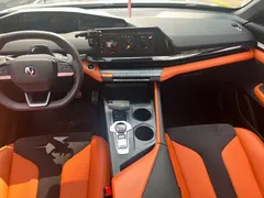 2023 Changan UNI-V 2.0T — фото 14