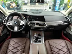 2022 BMW X5 30Li Premium M Sport Package, чёрный — фото 10