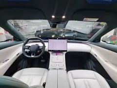 2025 Xiaomi YU7 4WD Max, зелёный — фото 9