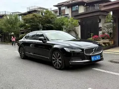 2023 Volvo S90, чёрный — фото 3