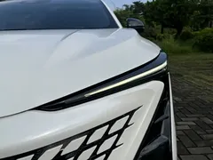 2022 Changan UNI-T 1.5T Sport Premium, белый — фото 8