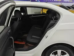 2019 Volkswagen Lavida Qihang 1.5L AT Fashion, белый — фото 11