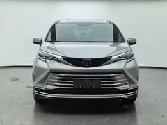 2021 Toyota Sienna 2.5L Hybrid Platinum — фото 2