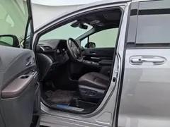 2021 Toyota Sienna 2.5L Hybrid Platinum — фото 23