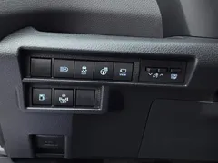 2021 Toyota Sienna 2.5L Hybrid Platinum — фото 30