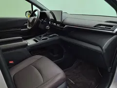 2021 Toyota Sienna 2.5L Hybrid Platinum — фото 36