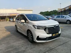 2022 Honda Odyssey 2.0L e:HEV, белый — фото 3
