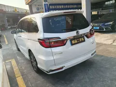 2022 Honda Odyssey 2.0L e:HEV, белый — фото 5