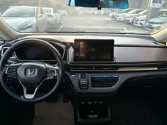 2022 Honda Odyssey 2.0L e:HEV, белый — фото 7