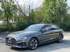 2022 Audi A4L 40 TFSI — фото 1