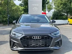 2022 Audi A4L 40 TFSI — фото 2