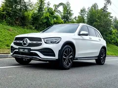 2021 Mercedes-Benz GLC 300 L 4MATIC, белый — фото 1