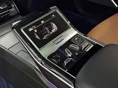 2021 Audi A8L 60 TFSI quattro, чёрный — фото 13