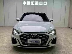 2022 Audi A3 Sportback 35 TFSI, белый — фото 3