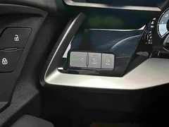 2022 Audi A3 Sportback 35 TFSI, белый — фото 10