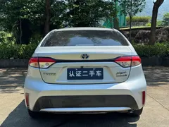 2021 Toyota Levin Hybrid 1.8H E-CVT Advanced — фото 17