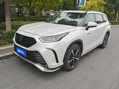 2021 Toyota Crown Kluger 2.5L HEV 4WD Luxury, белый — фото 1