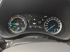 2021 Toyota Crown Kluger 2.5L HEV 4WD Luxury, белый — фото 14