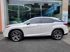 2020 Lexus RX 300 4WD, белый — фото 3