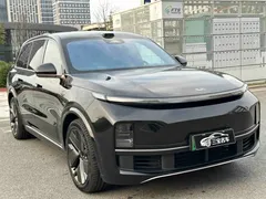 2025 Li Auto L9 Ultra, чёрный — фото 3