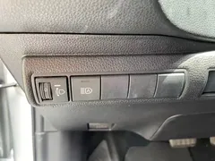 2021 Toyota Levin 185T CVT Luxury — фото 13