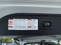 2021 Toyota Vellfire 2.5L Hybrid HV Luxury, белый — фото 23