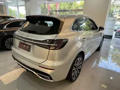 2023 Hongqi HS5 2.0T 4WD Pro — фото 5