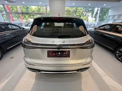 2023 Hongqi HS5 2.0T 4WD Pro — фото 6