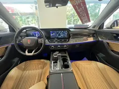 2023 Hongqi HS5 2.0T 4WD Pro — фото 10
