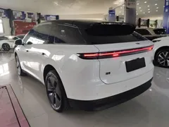 2025 Li Auto i6 2WD Standard, белый — фото 5