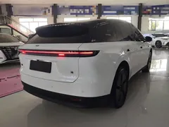 2025 Li Auto i6 2WD Standard, белый — фото 7