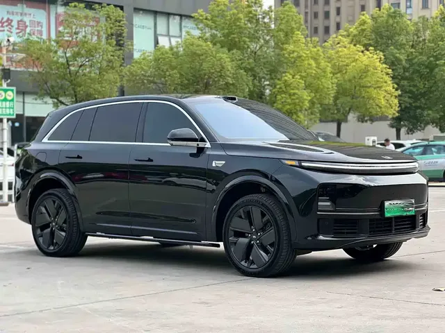 2025 Li Auto L7