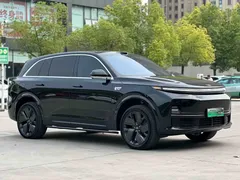 2025 Li Auto L7 Max, чёрный — фото 3