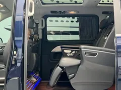 2022 Mercedes-Benz V-Class V 260 L Luxury, синий — фото 12