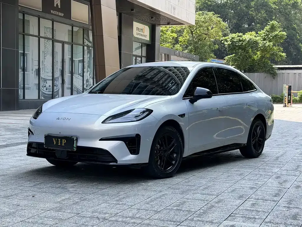 2025 Aion 520