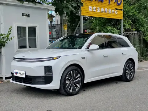 2025 Li Auto L6 Max