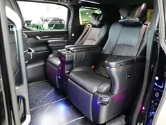 2023 Toyota Vellfire Hybrid 2.5L HV Premium, чёрный — фото 8