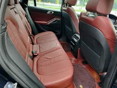 2022 BMW X6 M, чёрный — фото 11