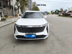 2023 Geely Atlas 1.5TD DCT, белый — фото 2