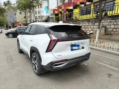 2023 Geely Atlas 1.5TD DCT, белый — фото 9