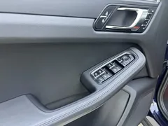 2021 Porsche Macan 2.0T, синий — фото 3