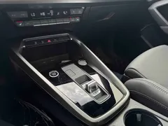 2023 Audi A3L Limousine 35 TFSI, зелёный — фото 13