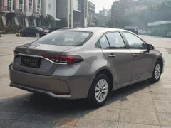 2021 Toyota Corolla 1.2T S-CVT Luxury — фото 4