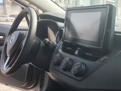 2021 Toyota Corolla 1.2T S-CVT Luxury — фото 13