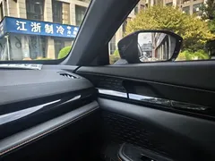 2022 Changan UNI-V 1.5T — фото 9